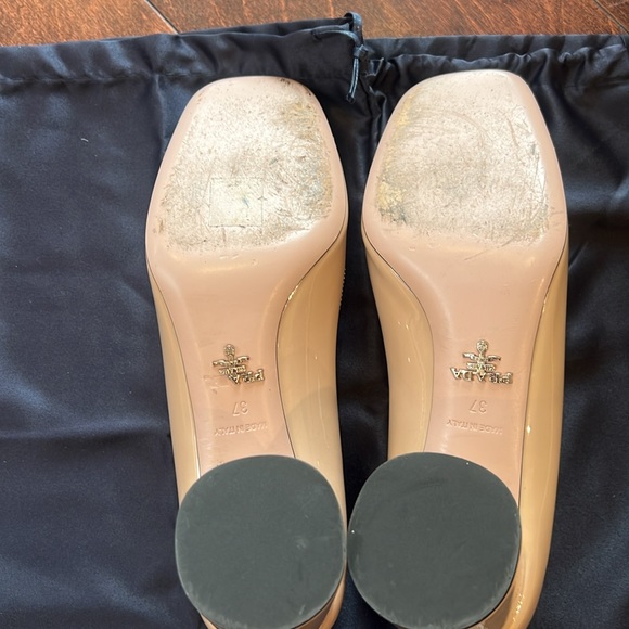 Prada patent leather nude block heel. Size 7 - Picture 5 of 6